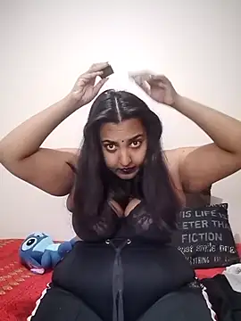 IndianBearxx online show from June 2026 06:17:01 PM