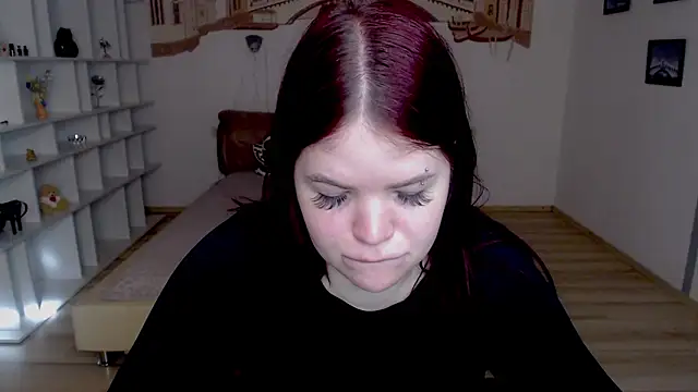 Snapshot of Secret_Emma chatting on February 2026 12:26:01 PM Secret Emma online show from February 2026 12:26:01 PM