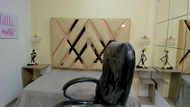 Anyelo Twink online show from February 2026 01:50:02 PM