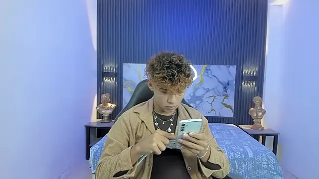 Anyelo Twink online show from March 2026 04:17:02 AM