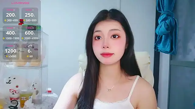 -XiaoYu-777 online show from March 2026 09:48:01 AM