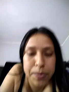 Snapshot of Aleja_1426 chatting on March 2026 10:49:01 PM Aleja 1426 online show from March 2026 10:49:01 PM