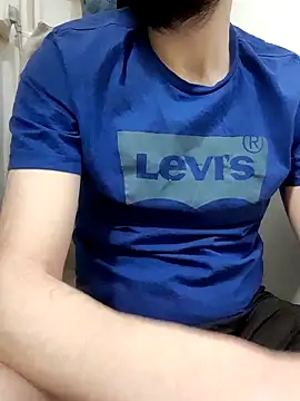 80julien online show from February 2026 07:17:02 PM