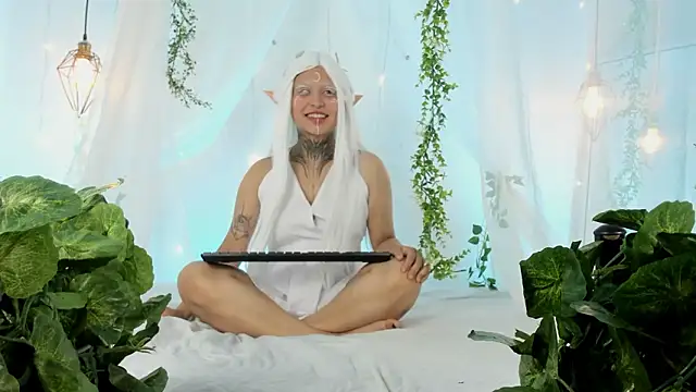 nicky bonny18 online show from March 2026 12:35:02 PM