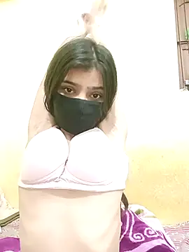 hotyjiyaaaa online show from January 2026 08:40:02 PM