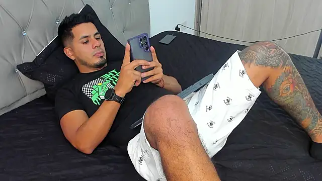 Kiltrohot online show from February 2026 10:14:02 PM