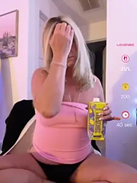 FoxyMillie online show from June 2026 02:05:02 AM