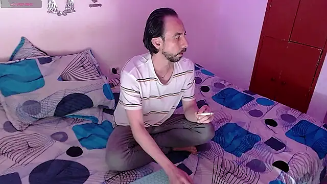 couple  party  online show from February 2026 02:21:02 AM