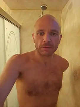 Snapshot of FrankieFuckMe chatting on August 2026 12:01:01 AM FrankieFuckMe online show from August 2026 12:01:01 AM