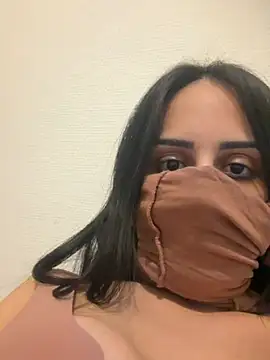 nouvhitta online show from January 2026 10:57:02 PM