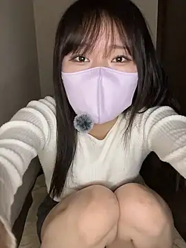 Snapshot of rin_15 chatting on April 2026 05:15:01 AM rin 15 online show from April 2026 05:15:01 AM