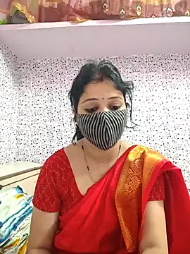 Priyaji7575 online show from March 2026 07:36:02 AM