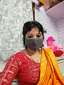 Priyaji7575 online show from March 2026 09:37:02 AM