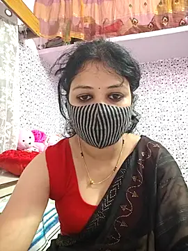 Priyaji7575 online show from March 2026 09:34:02 AM