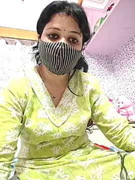 Priyaji7575 online show from March 2026 03:49:01 PM