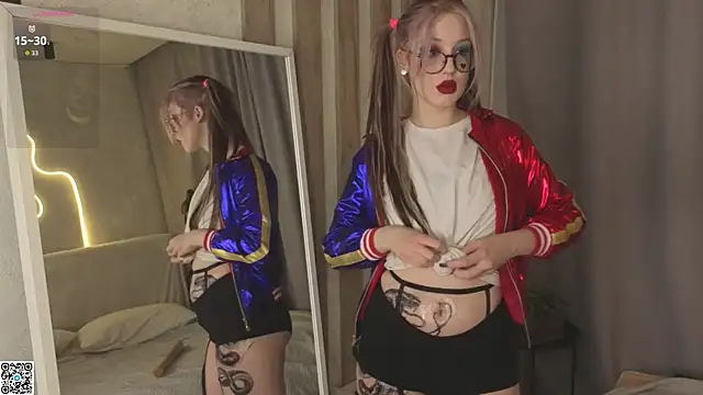 NicolaHulse online show from February 2026 04:27:01 AM