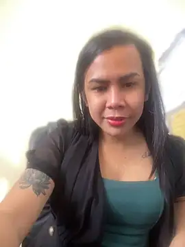 BriannaCruz24 online show from April 2026 11:40:02 PM