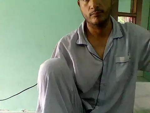 Snapshot of CalmDesire chatting on February 2026 07:21:02 PM CalmDesire online show from February 2026 07:21:02 PM