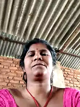 Hot di97 online show from May 2026 02:16:01 AM