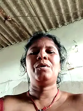 Hot di97 online show from May 2026 01:11:02 AM