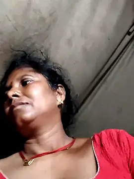 Hot di97 online show from July 2026 09:55:01 PM