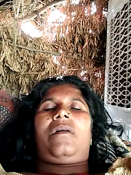 Hot di97 online show from August 2026 02:37:02 AM