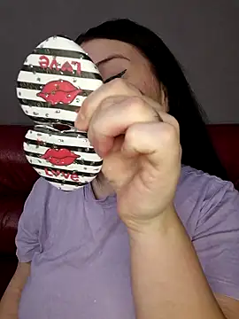 9Alice online show from February 2026 05:40:02 PM