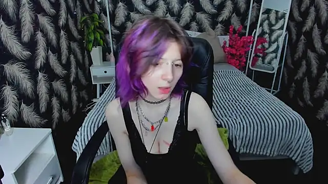 Ashley Veil online show from July 2026 09:03:02 PM
