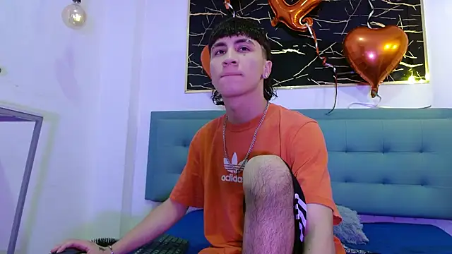 XanderGrey8 online show from February 2026 07:20:02 PM