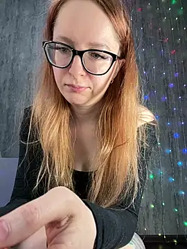 coy girl  online show from February 2026 11:37:02 AM