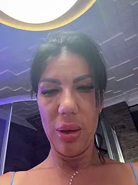 Missolevelvet online show from June 2026 11:35:02 AM