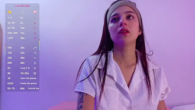 18littledevil online show from February 2026 07:50:02 PM