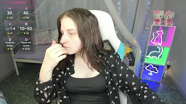 Snapshot of KiraDuvall chatting on March 2026 07:52:01 PM KiraDuvall online show from March 2026 07:52:01 PM