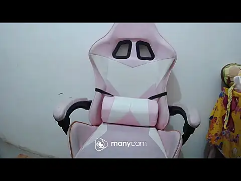 lady love69 online show from February 2026 06:46:01 PM