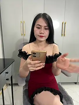 Llabi2k online show from June 2026 08:24:01 PM
