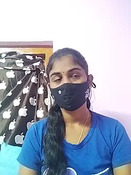 Snapshot of Tamil_Hot_RoyalQueen chatting on February 2026 05:20:02 PM Tamil Hot RoyalQueen online show from February 2026 05:20:02 PM