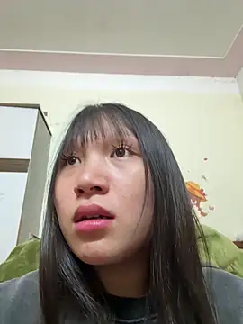 Charlotte-ee online show from March 2026 03:07:02 PM