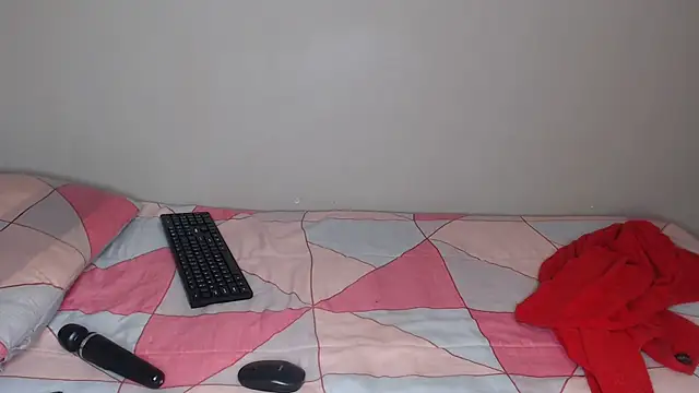 liztaylor online show from May 2026 07:05:01 AM