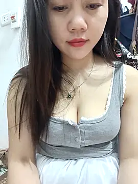Ngocmai lazdy online show from April 2026 04:37:02 PM