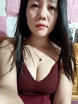 Ngocmai lazdy online show from June 2026 12:58:02 PM
