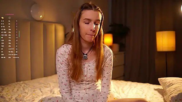 oopsnaked online show from March 2026 09:50:02 AM