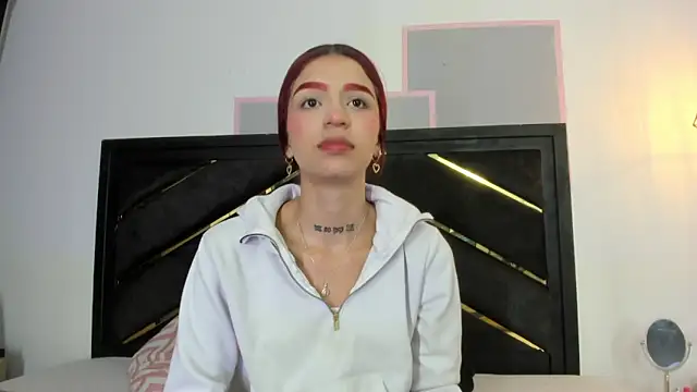 april jones05 online show from May 2026 12:43:01 PM