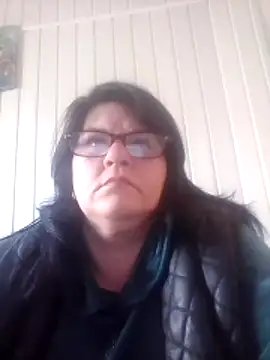 NysiOlsen online show from April 2026 11:27:02 AM