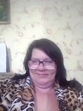NysiOlsen online show from May 2026 03:41:01 PM