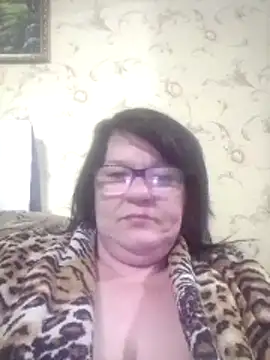 NysiOlsen online show from May 2026 06:38:01 PM