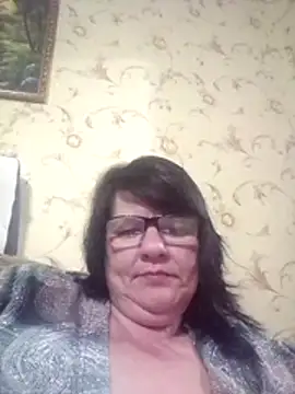 NysiOlsen online show from May 2026 08:25:01 PM