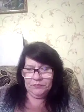 NysiOlsen online show from May 2026 05:18:01 PM