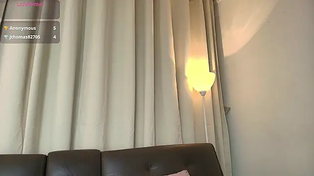 Snapshot of nelly_willd chatting on February 2026 12:42:02 PM nelly willd online show from February 2026 12:42:02 PM