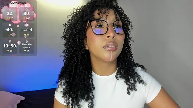 Corinnah Beauty online show from February 2026 01:04:01 AM