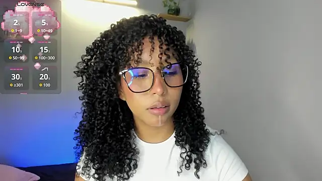 Corinnah Beauty online show from February 2026 02:53:01 AM